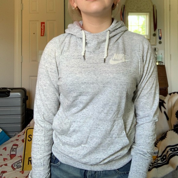 Nike sweatshirt - Picture 1 of 3